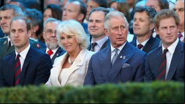Príncipe William, Camilla, Charles III e príncipe Harry - Getty Images